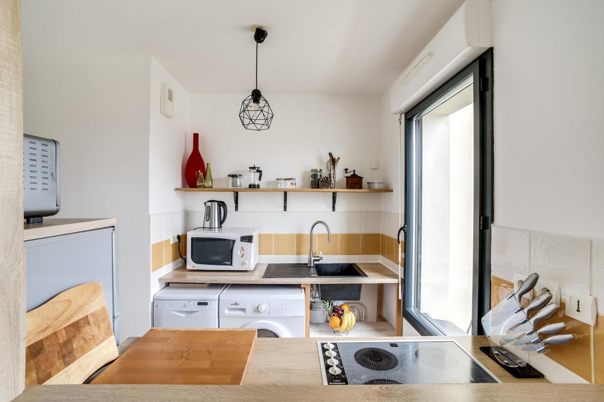 Votre Escale - Le Petit Montmartre Appartement Niort Buitenkant foto